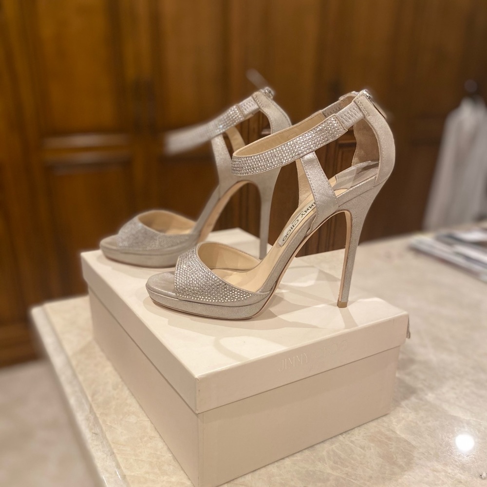 Jimmy Choo size 9